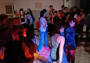 tańce na parkiecie