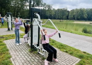 W siłowni na wolnym powietrzu