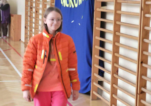 Pokaz mody odblaskowej