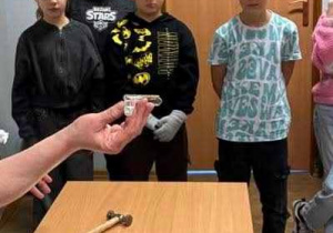 Efekt stłuczonej szklanki