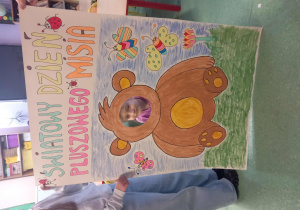 Fotobudka z misiem na obrazku