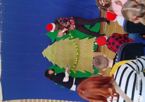 Połączenie symbolicznego łańcucha