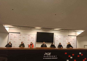 W strefie komentatorów i dziennikarzy