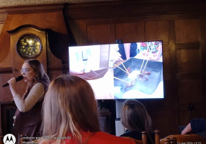 Kolejny slajd ze zdjęciem pomocy dydaktycznych - łódeczki