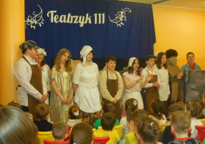 Wszyscy aktorzy, końcowy ukłon