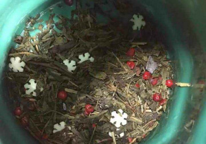Herbata liściasta z dodatkami